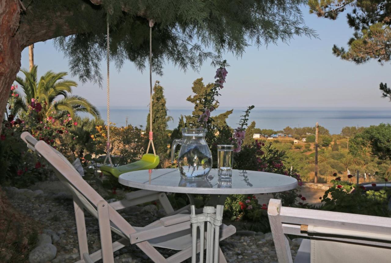 Little Blue Villa ซาครอส ภายนอก รูปภาพ